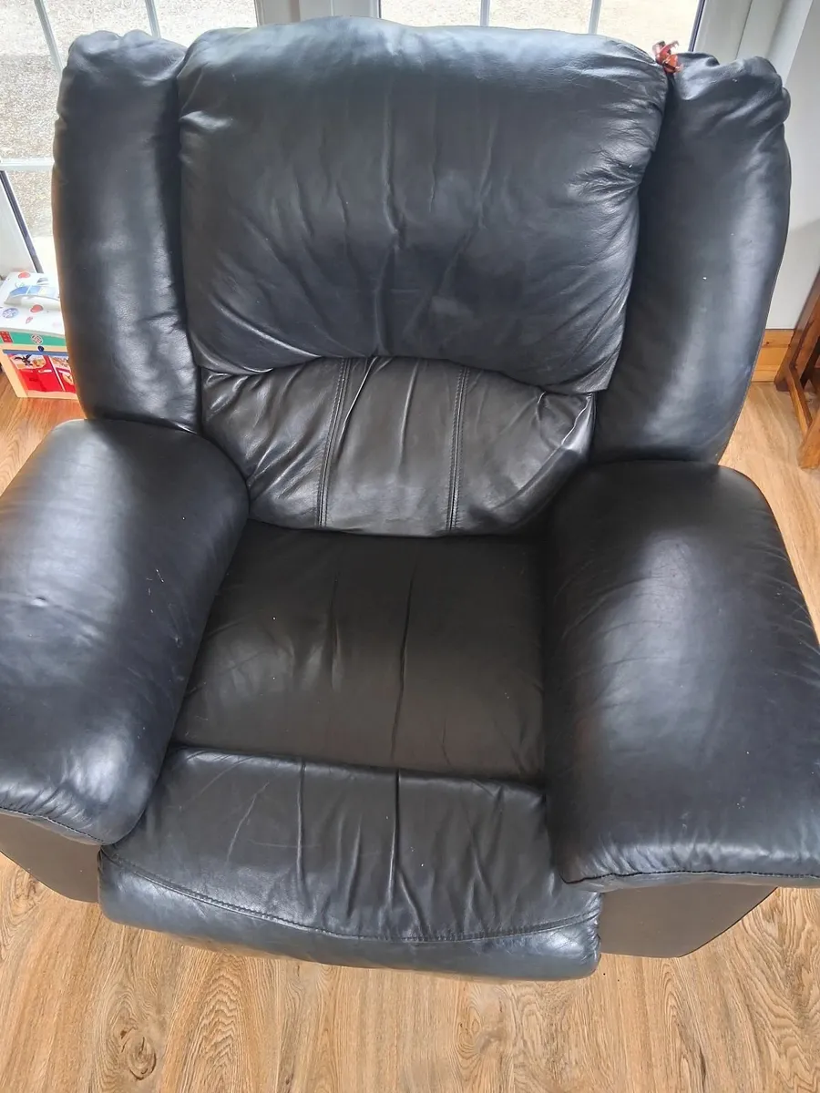 Black Leather Couch and arm chairs - Image 4