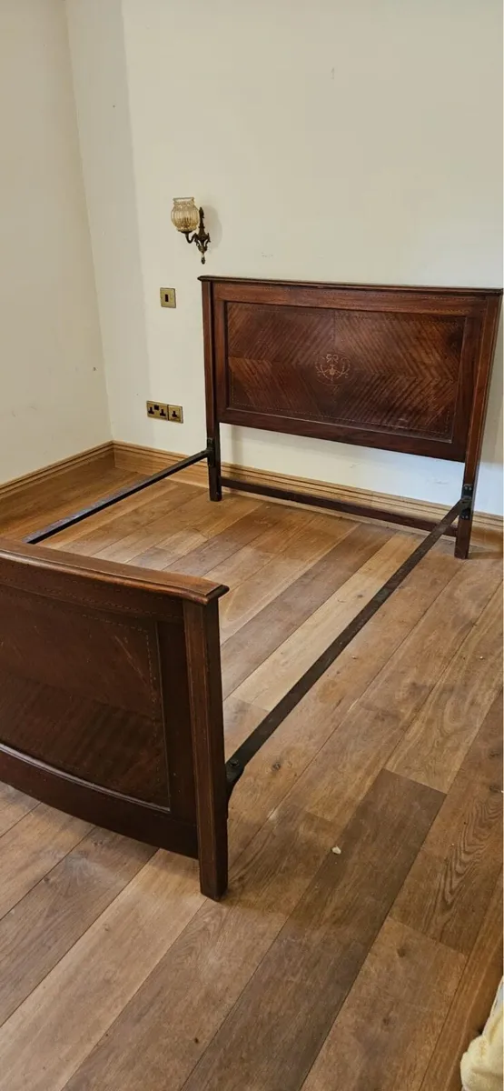 Vintage Bed Double - Image 2