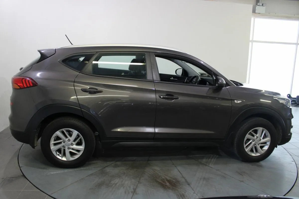 Hyundai Tucson 2WD Comfort - Image 3