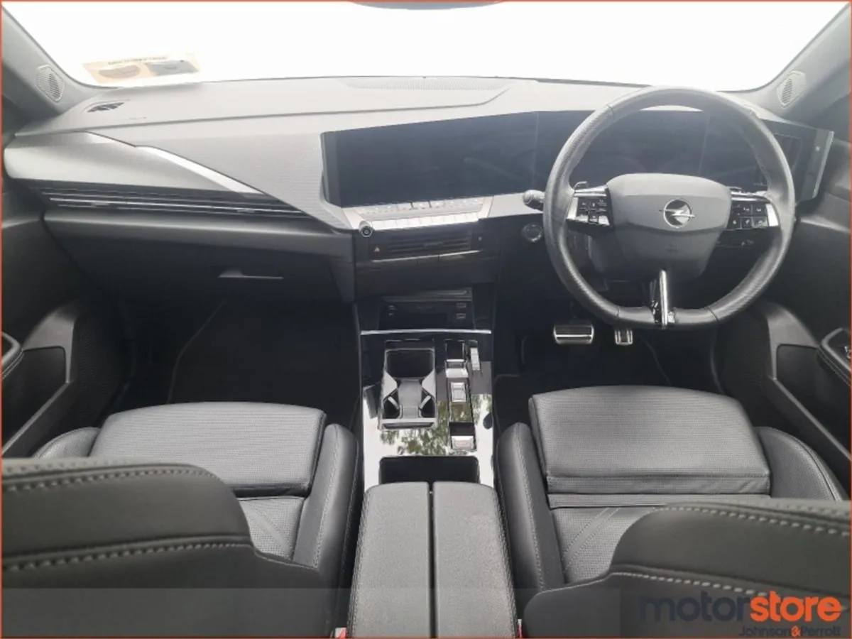 Opel Astra GS Phev 1.6 180ps 8 Speed Auto - Image 4