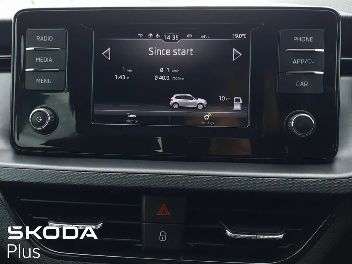 Skoda Kamiq  tiny Mileage ambition 1.0tsi Turbo - Image 4
