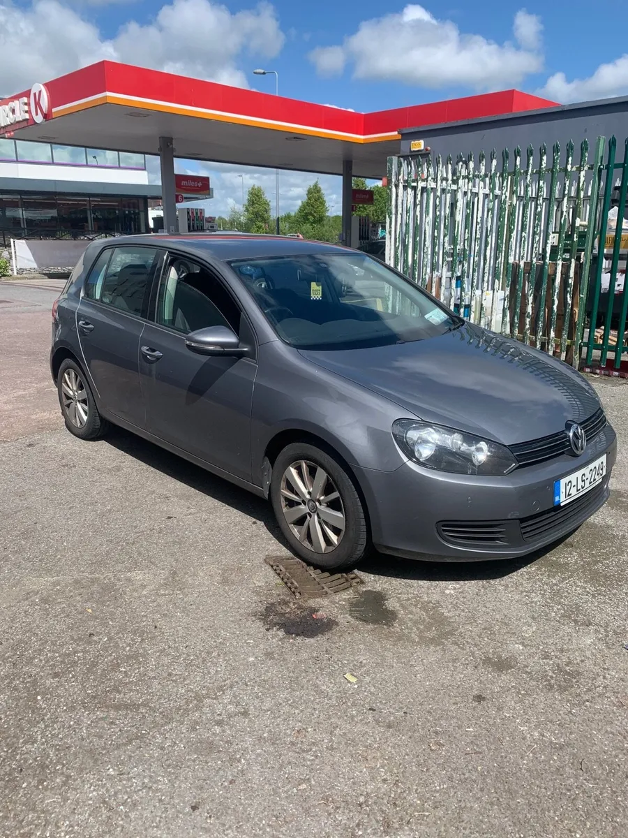 Volkswagen Golf 2012 - Image 1