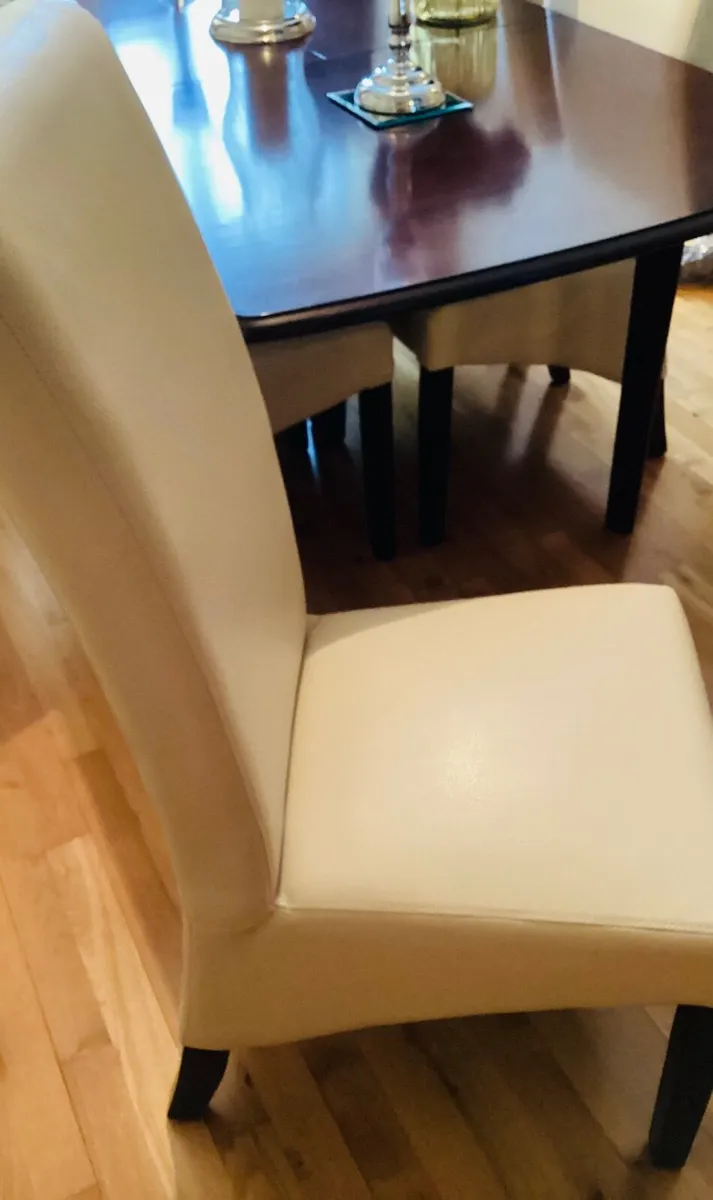 Dining Room Suite of furniture - Image 2