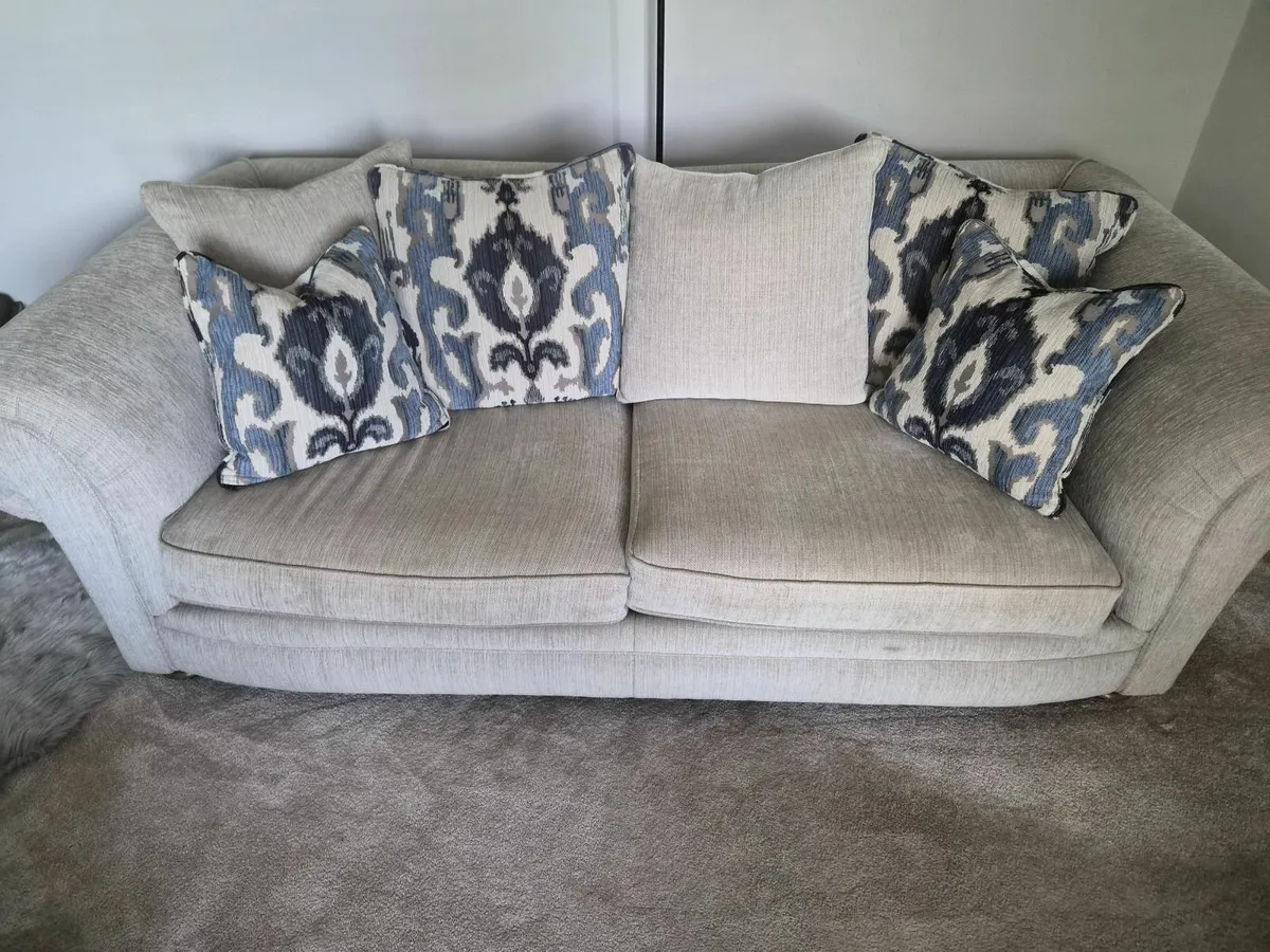 Large 2 seater couch - Image 1