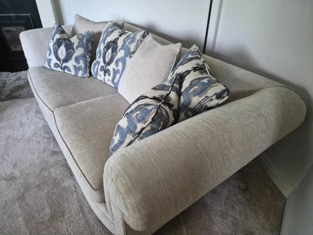 Large 2 seater couch - Image 2