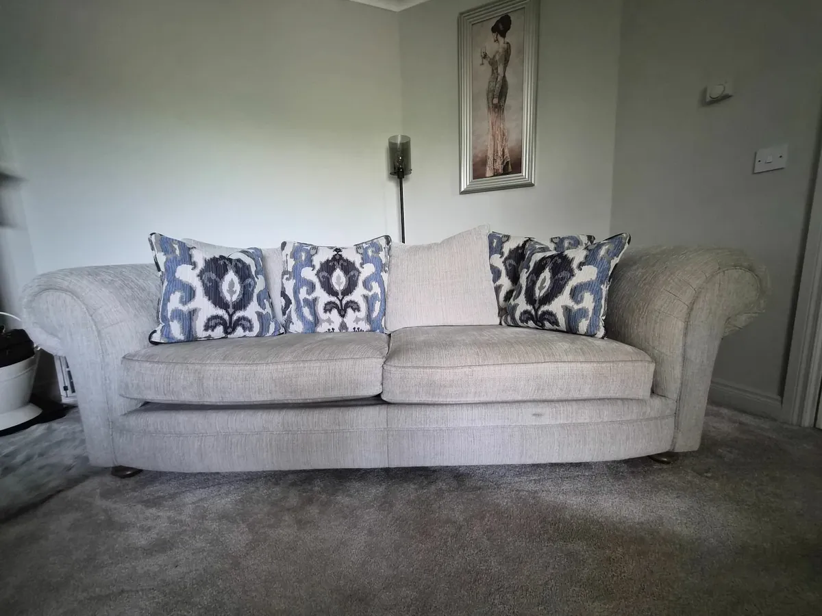 Large 2 seater couch - Image 3