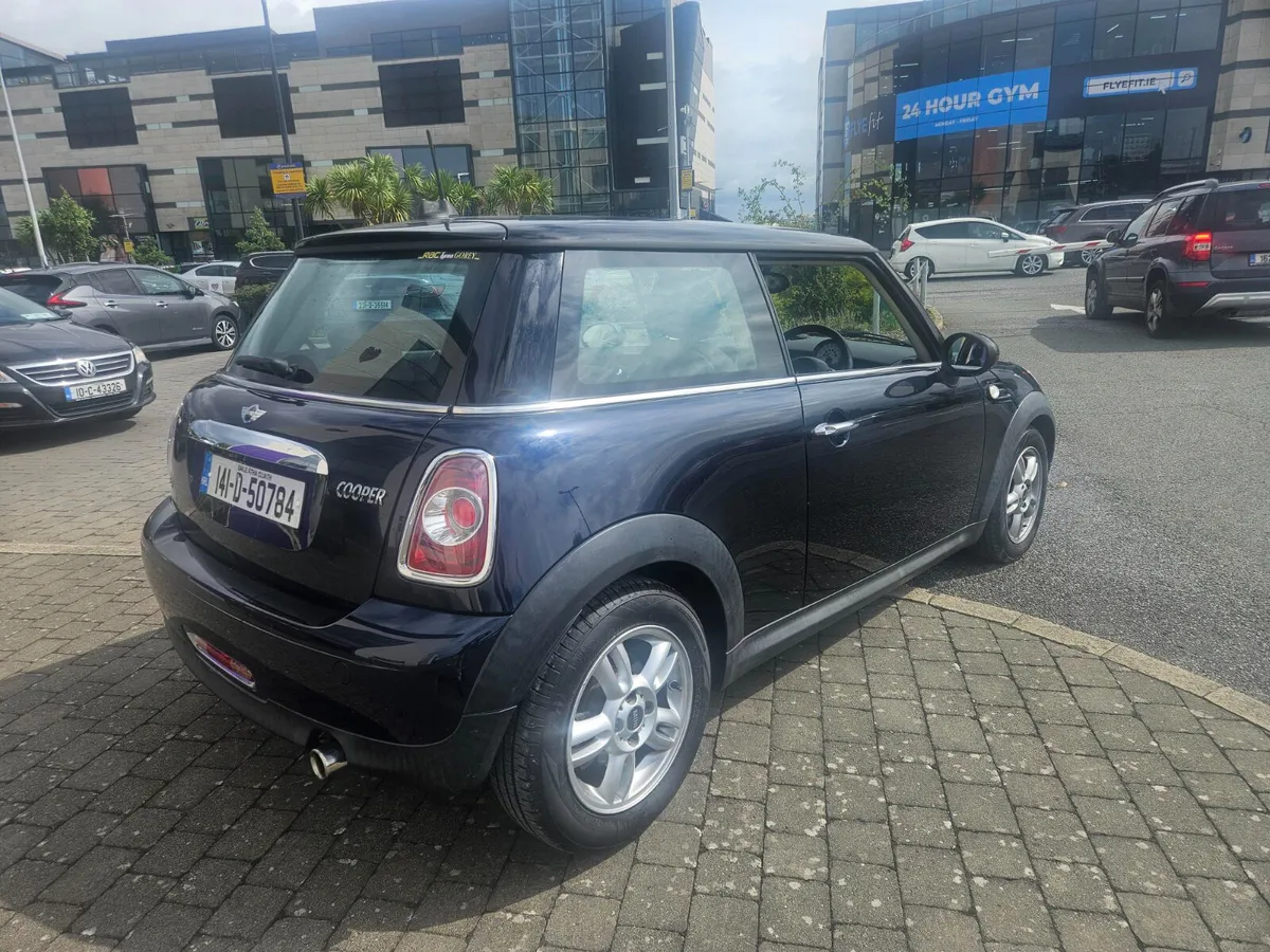 Mini Cooper  AUTOMATIC  2014 - Image 4