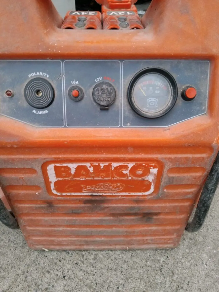12 and  24v booster pack - Image 1