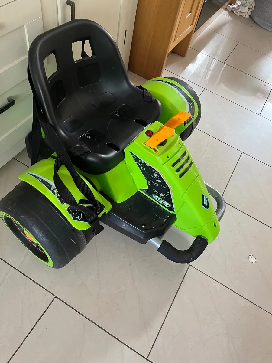 Green machine 360 electric Ride on - Image 1
