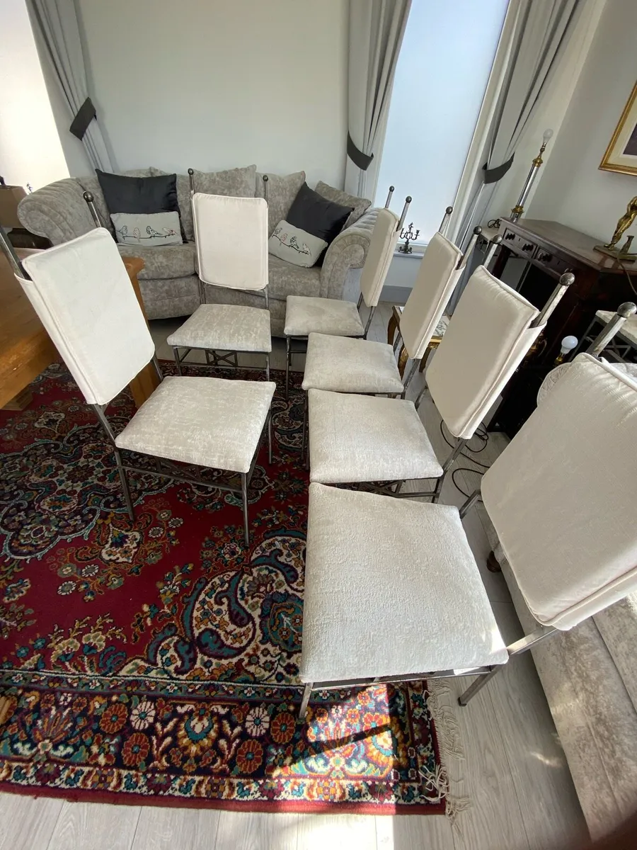 6 newly upholstered metal dining chairs - Image 4