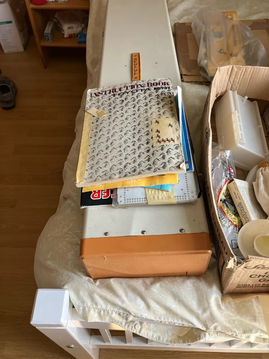 Knitting machine and patterns - Image 1