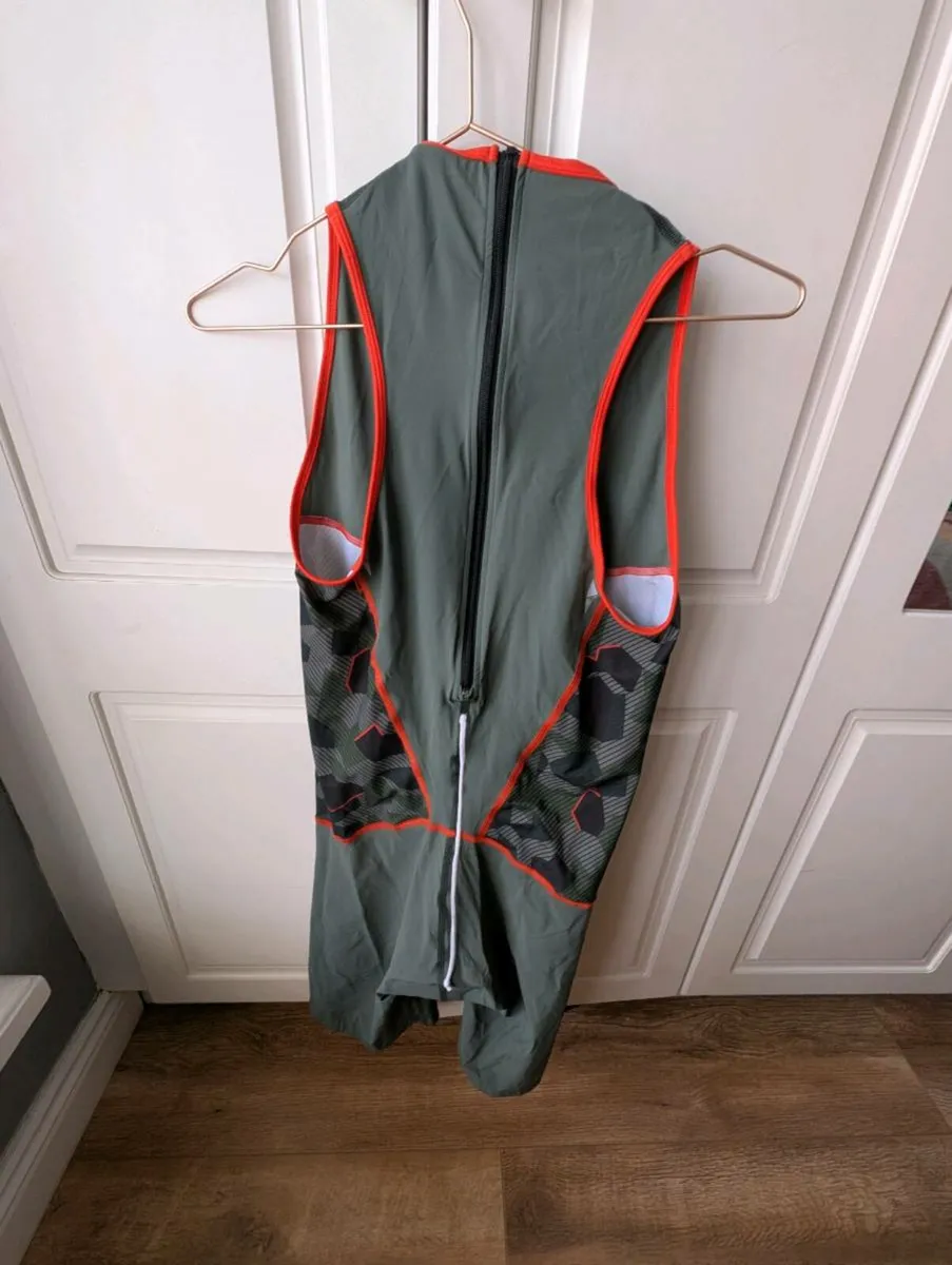 Trisuit - Image 2
