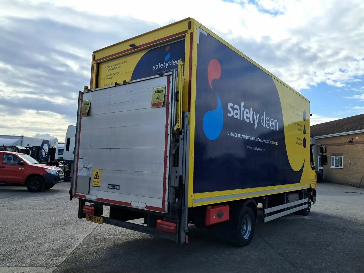2019 DAF TRUCKS LF LF 180 FA 12T - Image 1