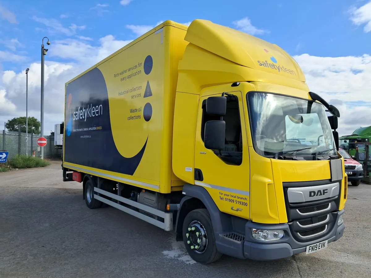 2019 DAF TRUCKS LF LF 180 FA 12T - Image 2