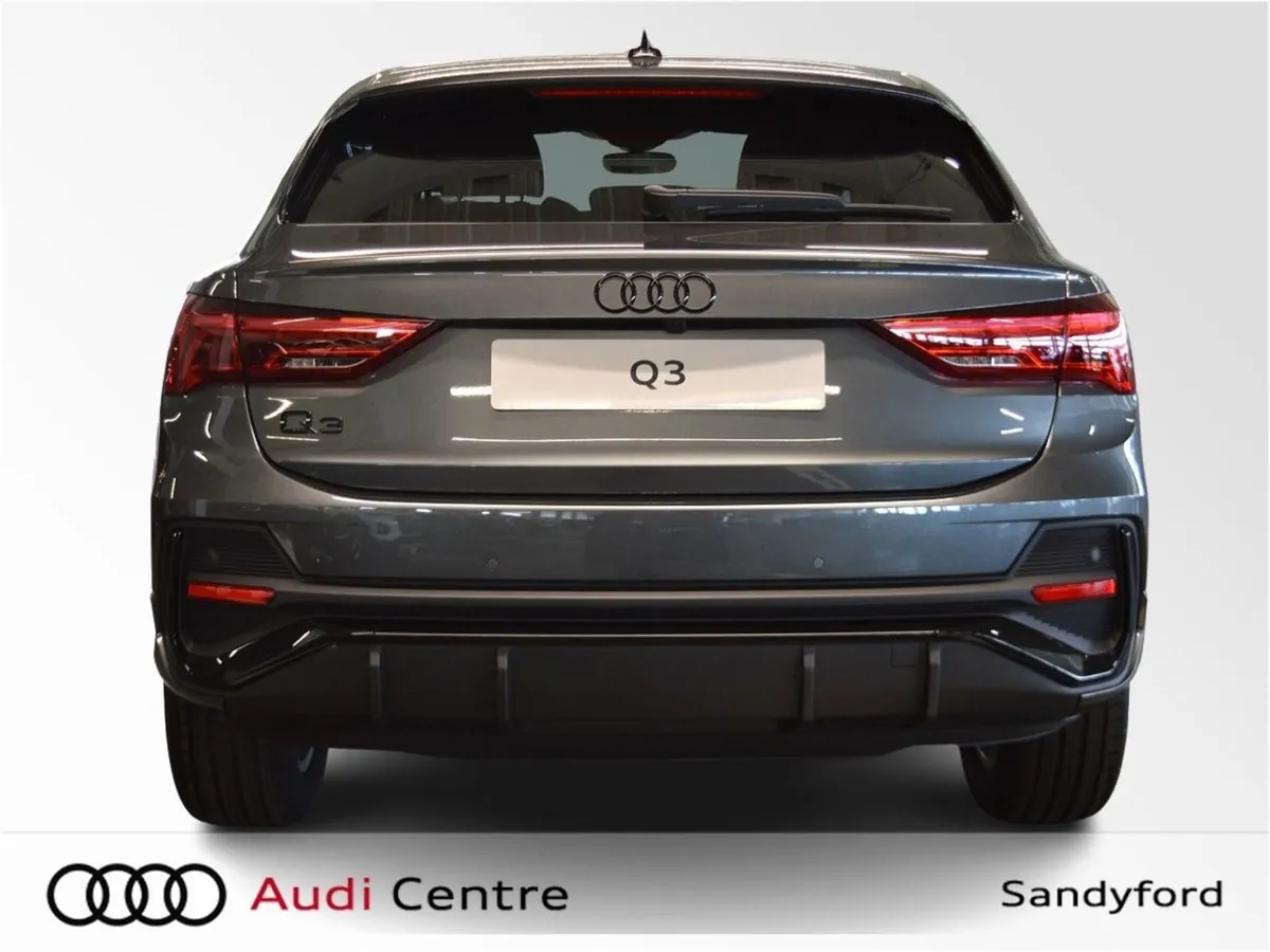 Audi Q3 Sportback 35 TDI S-line 150HP S-tronic - Image 4