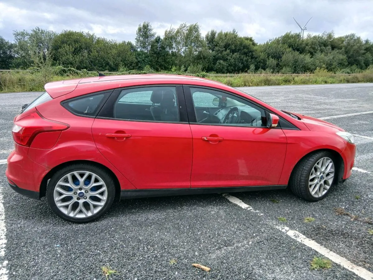 Ford focus - Image 2