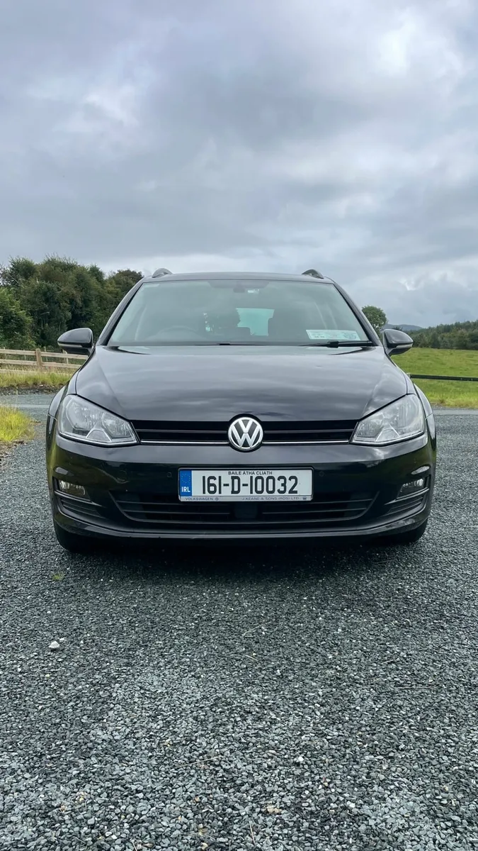 VW Golf Estate 1.6 TDI 110HP Blue Motion - Image 3