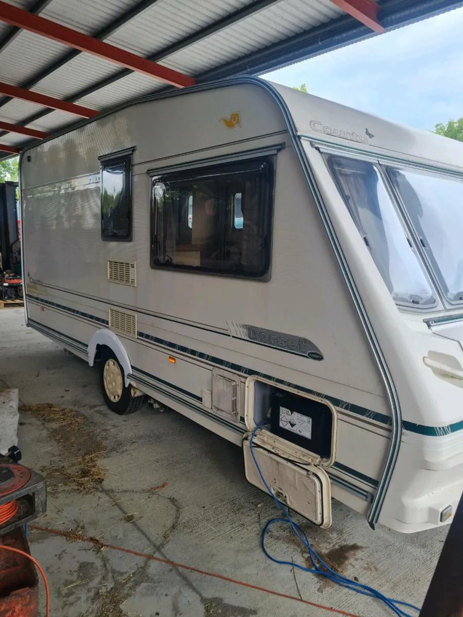 Caravan - Image 2