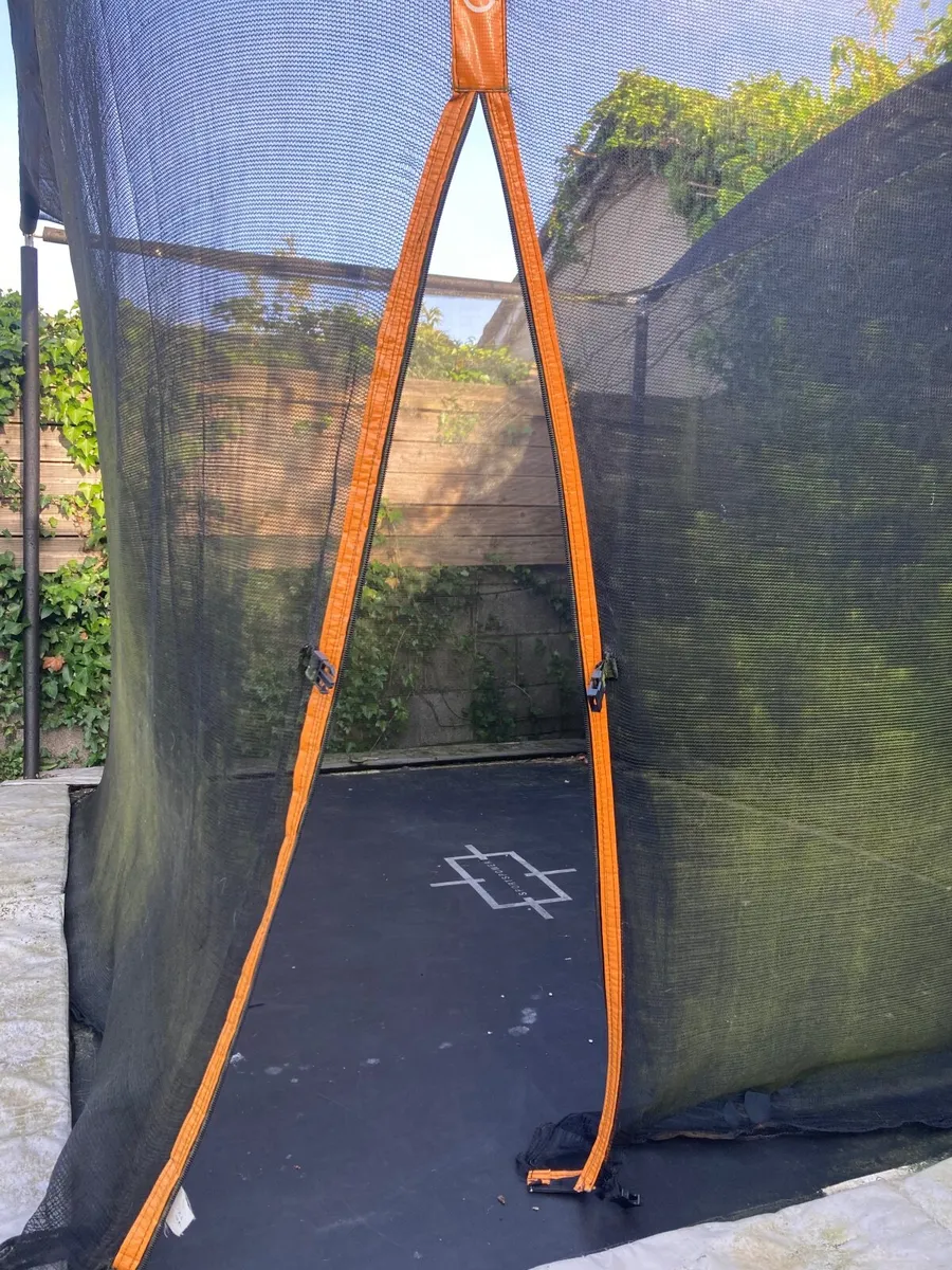 Trampoline - Image 2