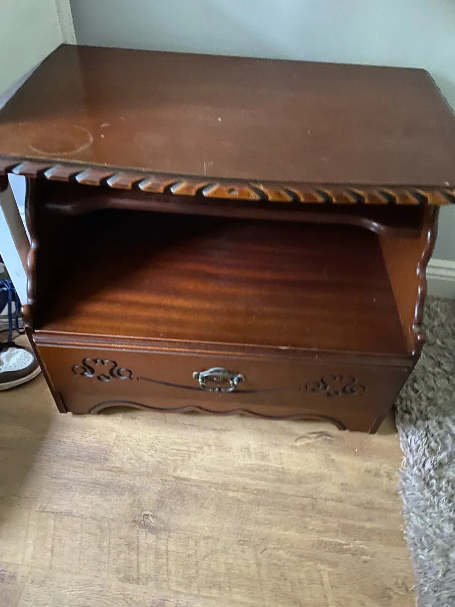 Vintage wooden TV unit - cabinet solid and stylish - Image 2
