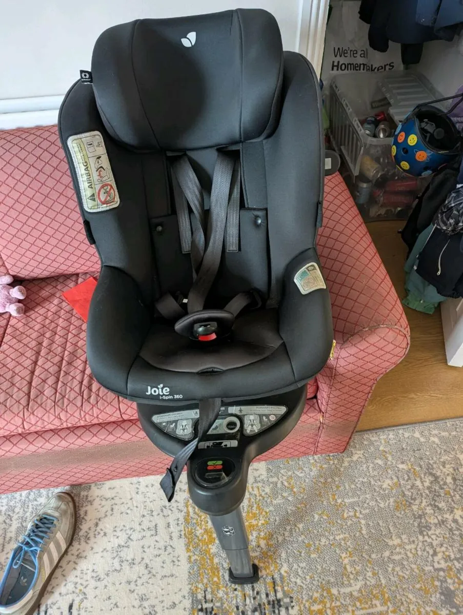 Joie spin 360 car seat