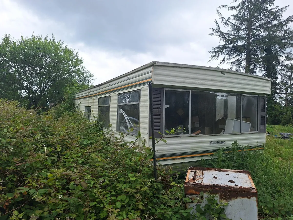 Caravan for spares or repair FREE TO TAKE AWAY - Image 1