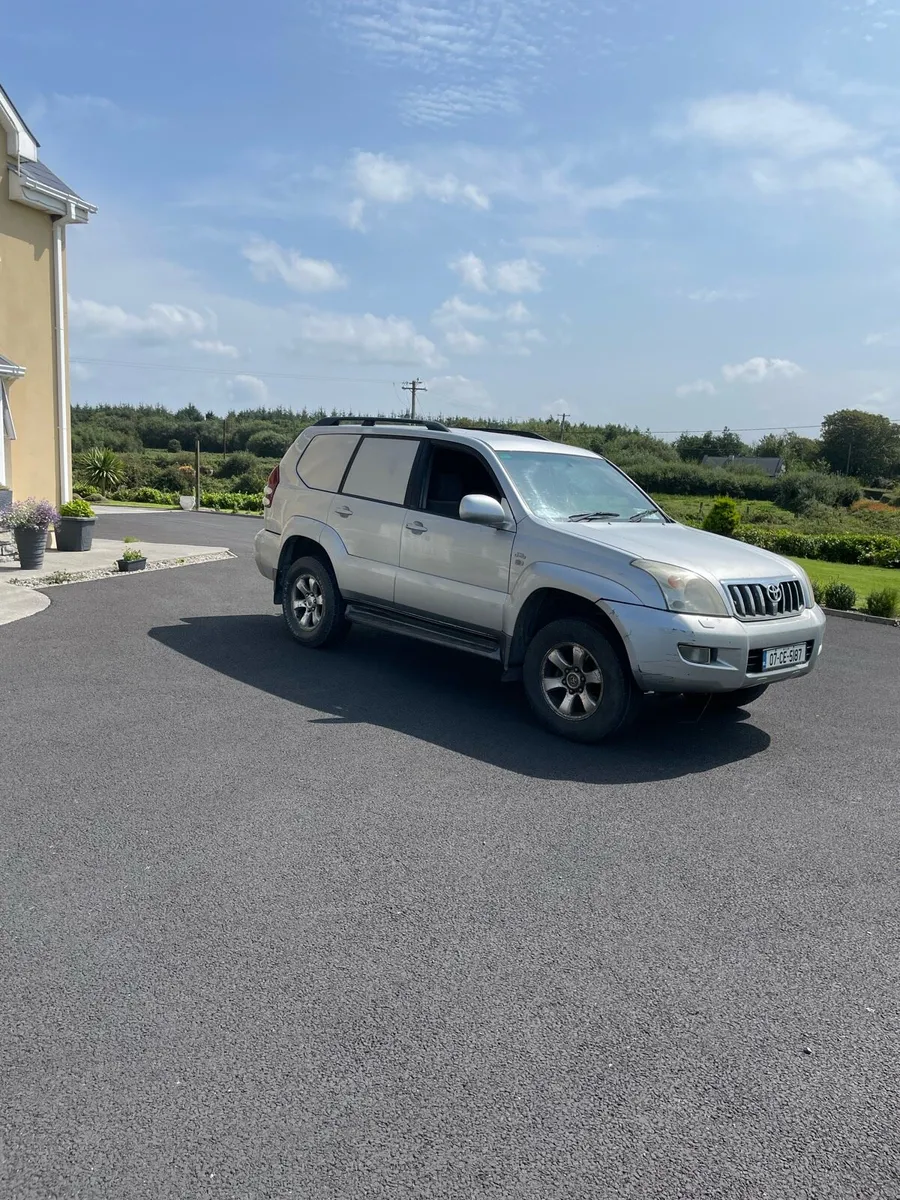 Toyota landcruiser - Image 3