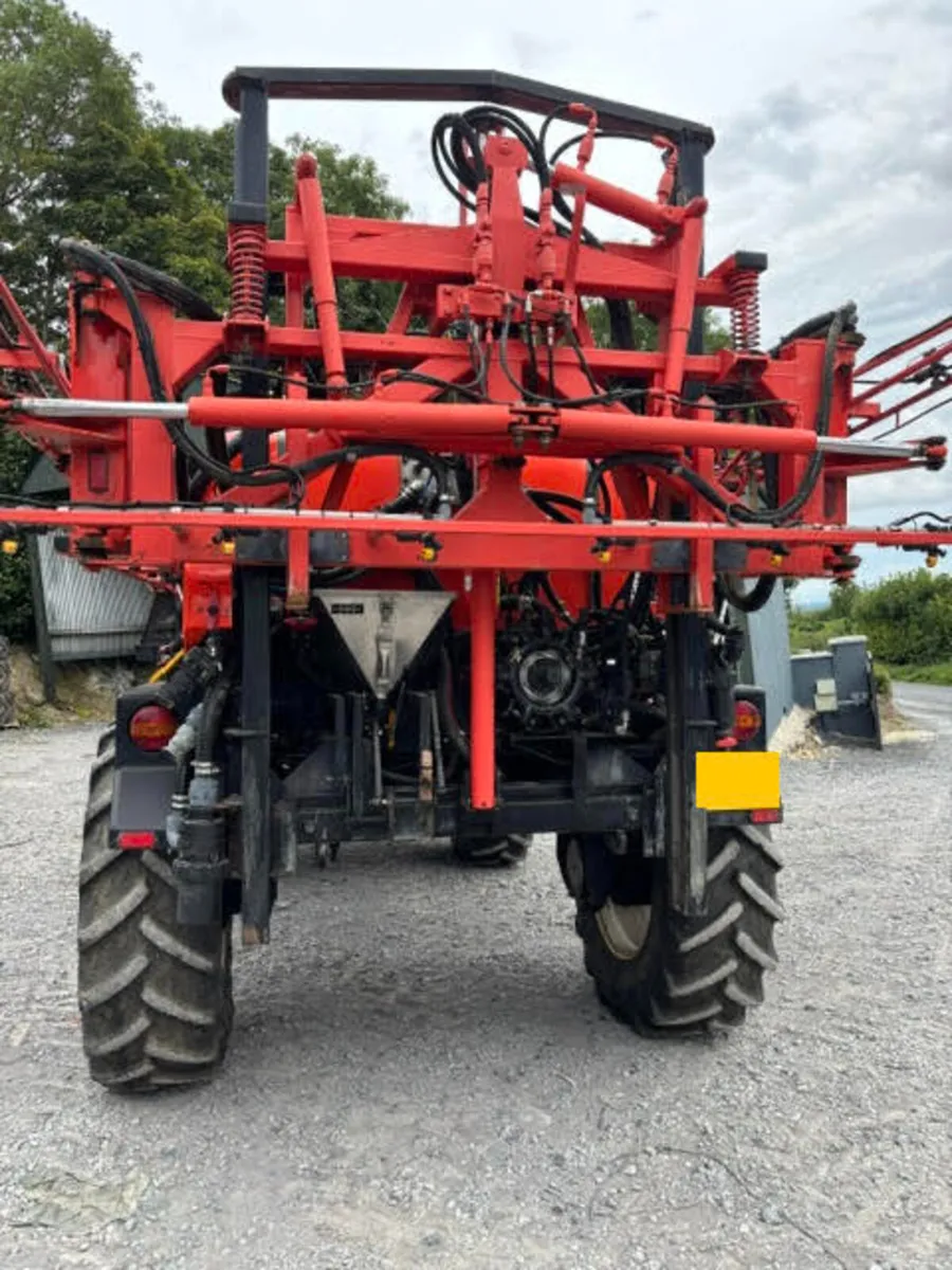 Sands SLC 4000 -Self Propelled Sprayer - Image 4