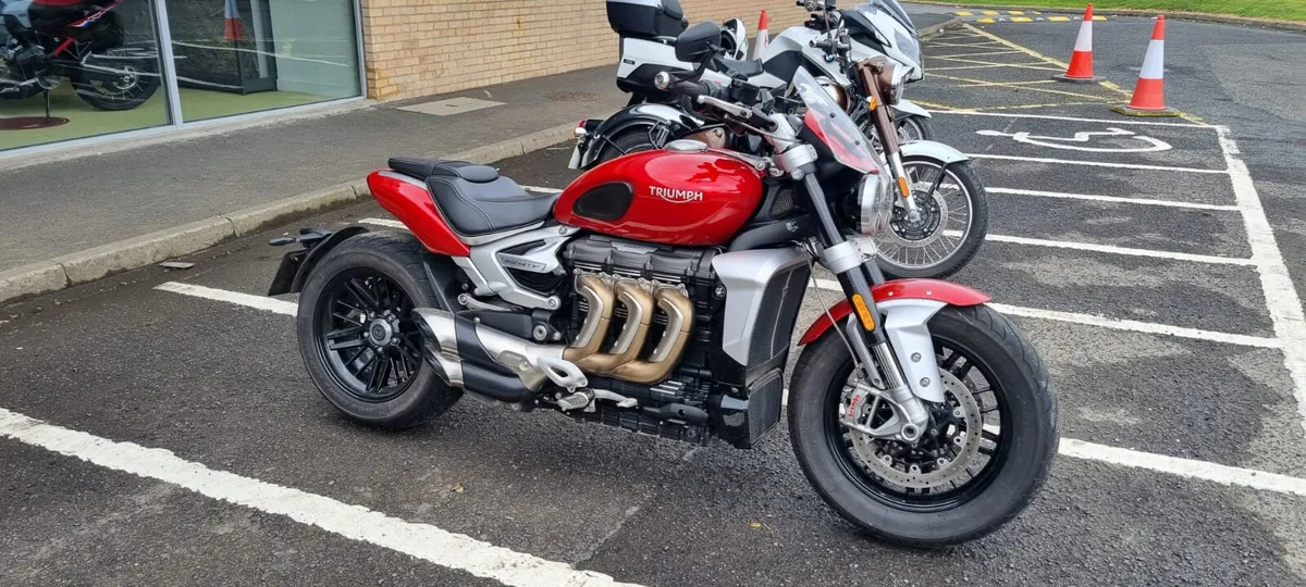 Triumph Rocket 3 R - Image 1