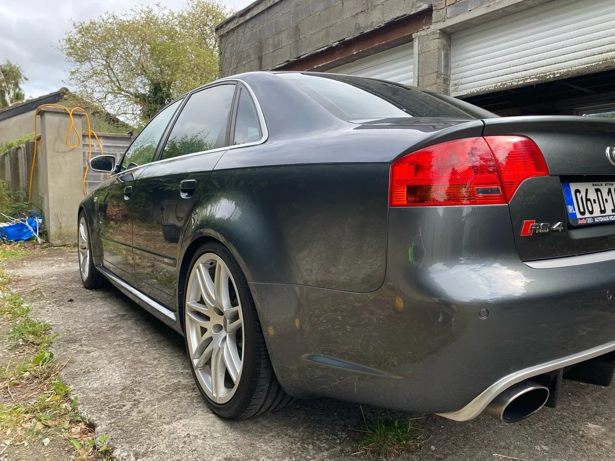Audi b7 rs4 - Image 2
