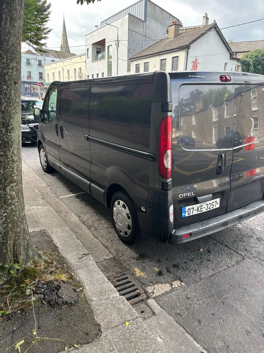 Opel Vivaro 2007 - Image 1