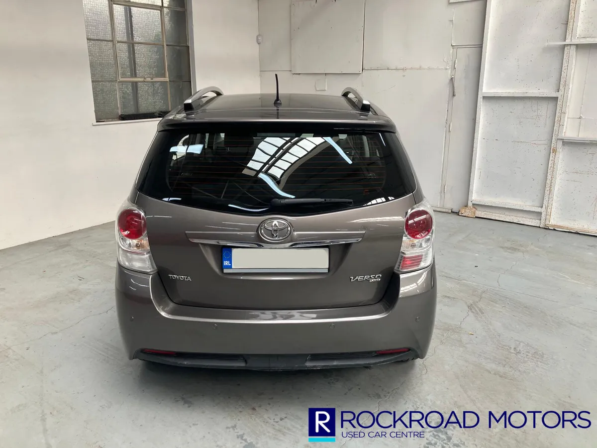 Toyota Verso 1.6d Aura 7 Seater 2016 - Image 3