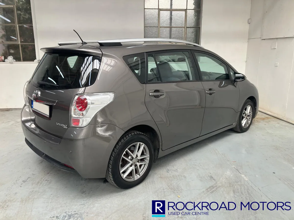 Toyota Verso 1.6d Aura 7 Seater 2016 - Image 2