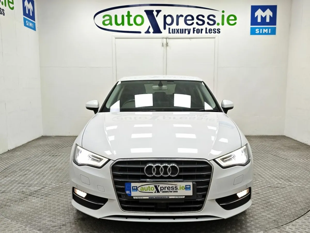 Audi A3 SPORTBACK 1.4TFSI Automatic, Reversing cam - Image 3