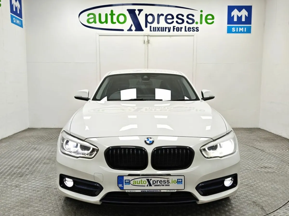 BMW 1-Series 118D Sport Automatic, Reversing camer - Image 3