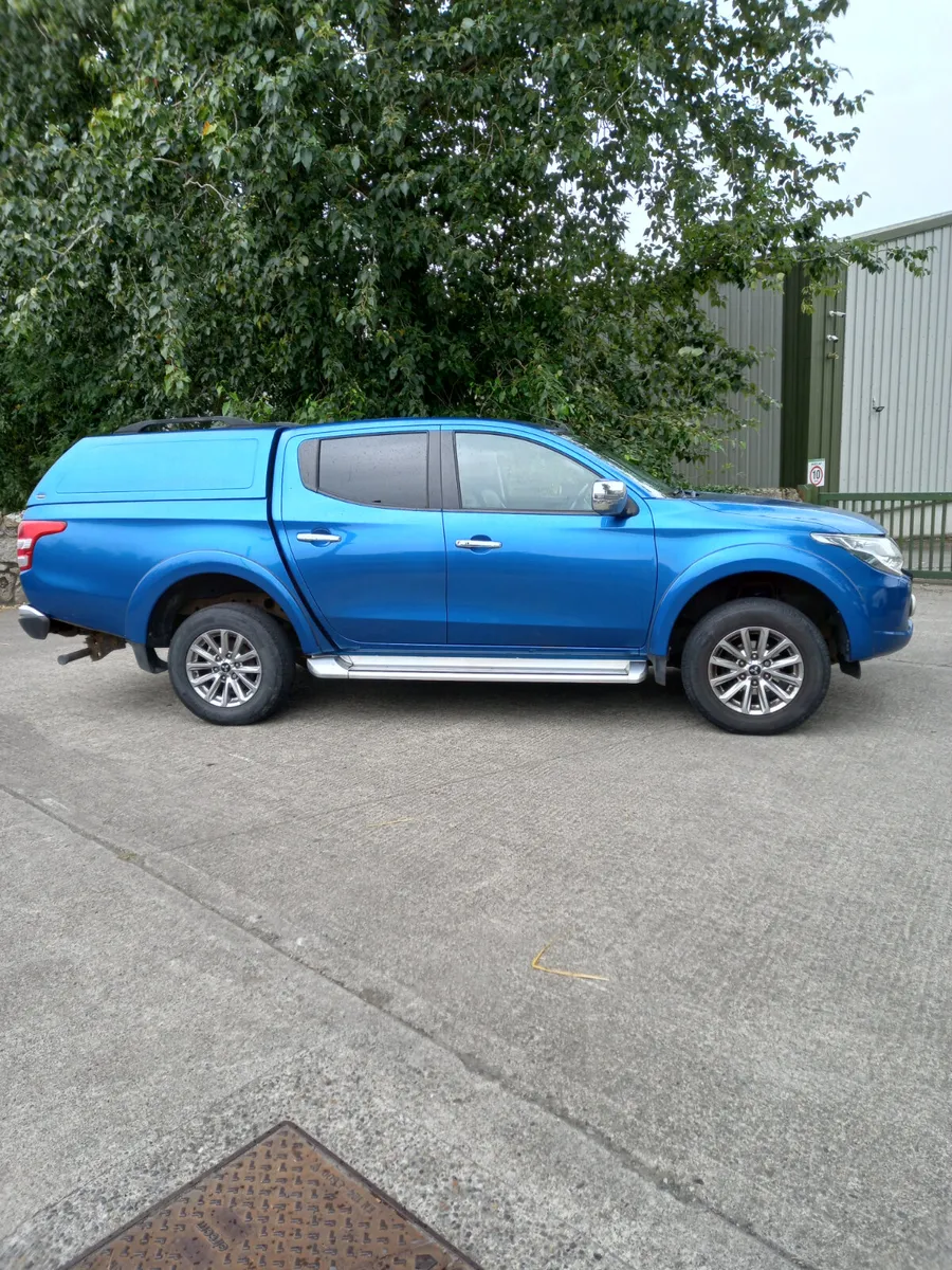 2018 Mitsubishi L200 Crew Cab 2.5 Diesel - Image 1