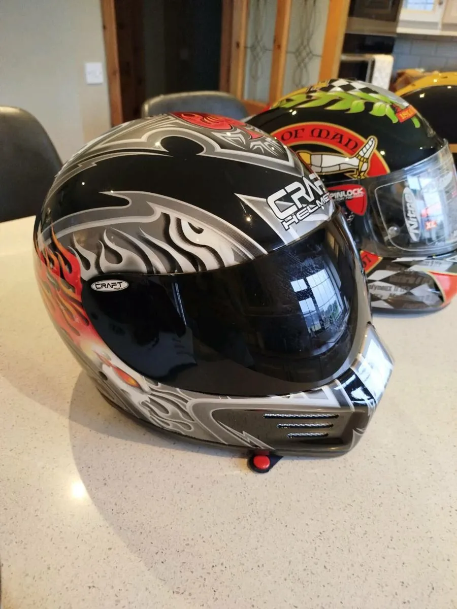 Motorcycle helmets - Image 4