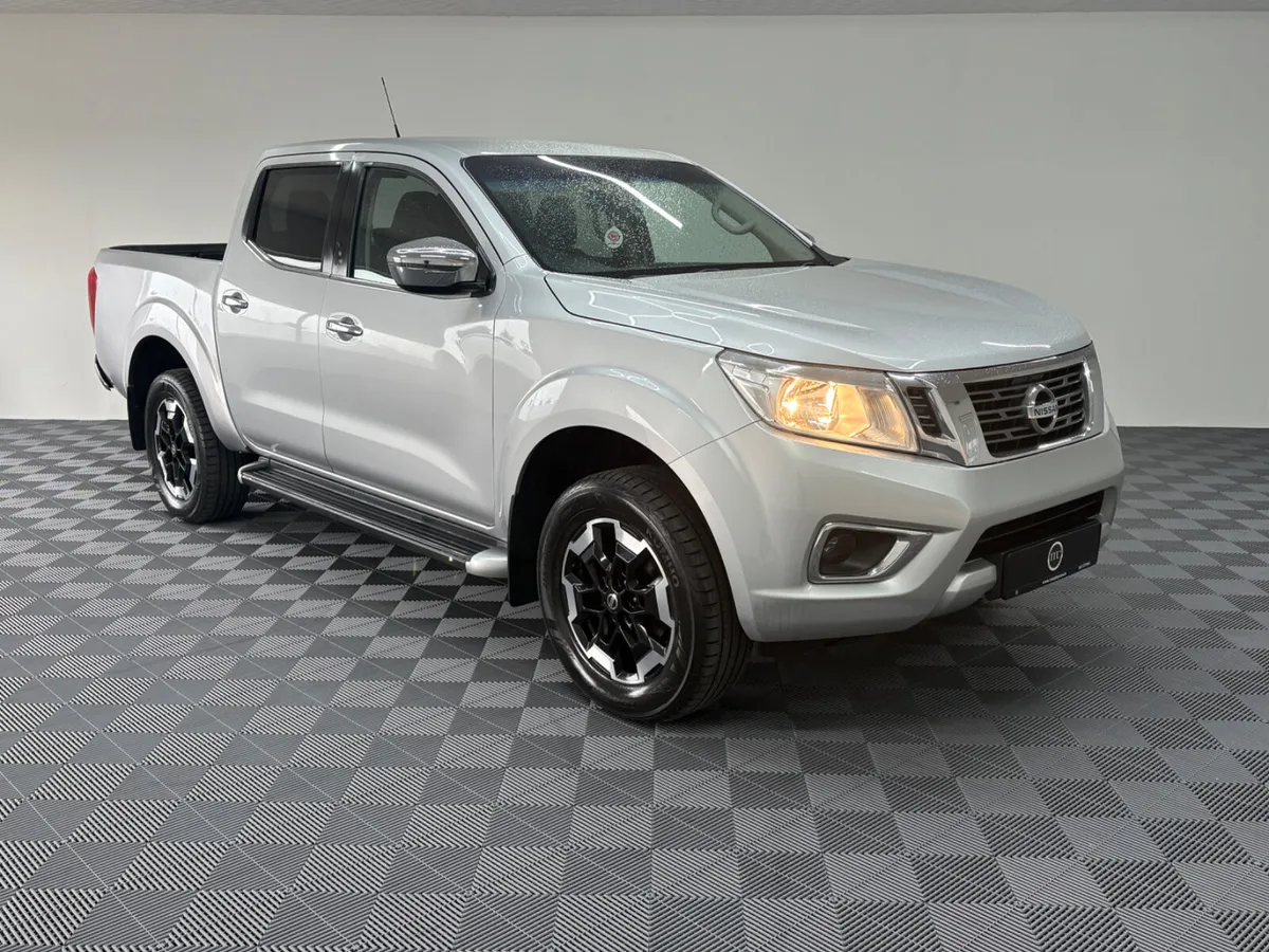 2016 Nissan Navara Crewcab 2.3D - Image 1