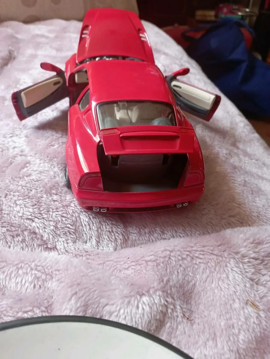 BbURAGO MASERATI 3200GT 1998 DIE -CAST SPORT CARS. - Image 4