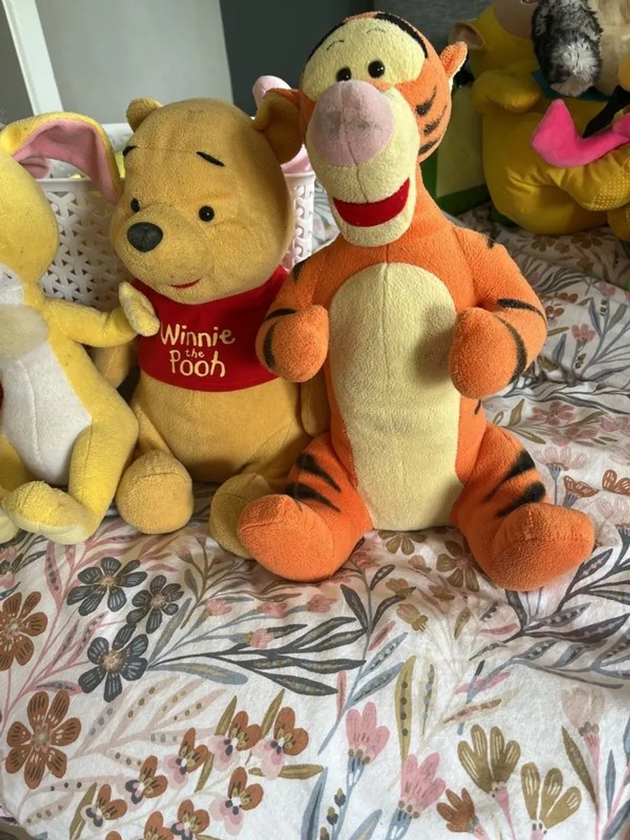 Winnie the poo & friends - Image 3
