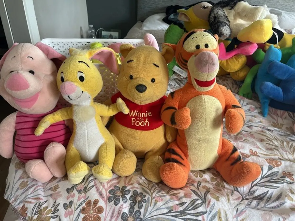 Winnie the poo & friends - Image 4