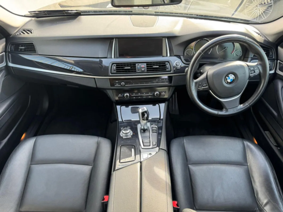 2016 BMW 5 SERIES 520D F10 SE 4DR AUTO - Image 2