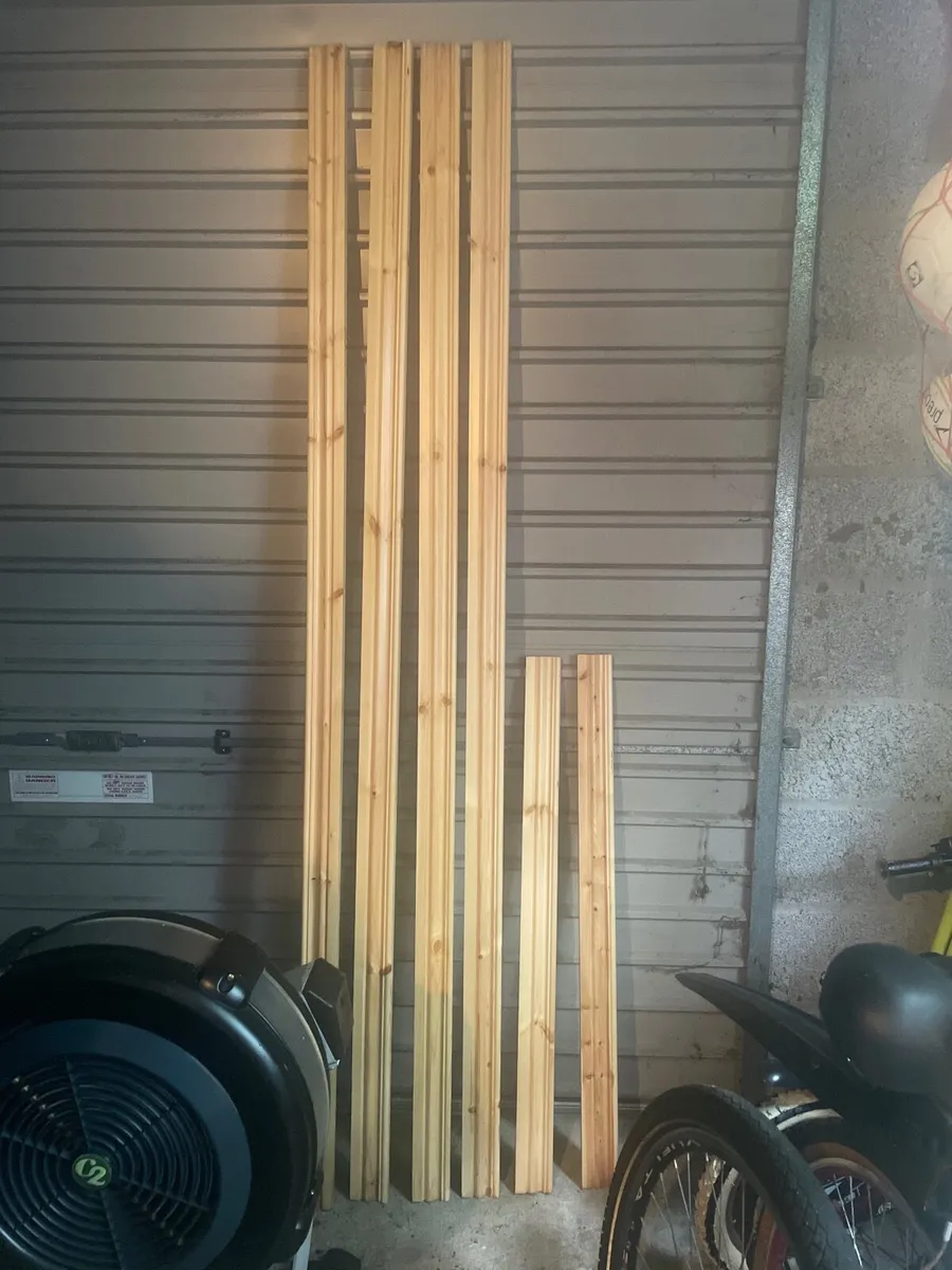 Red deal Architrave sets precut - Image 1