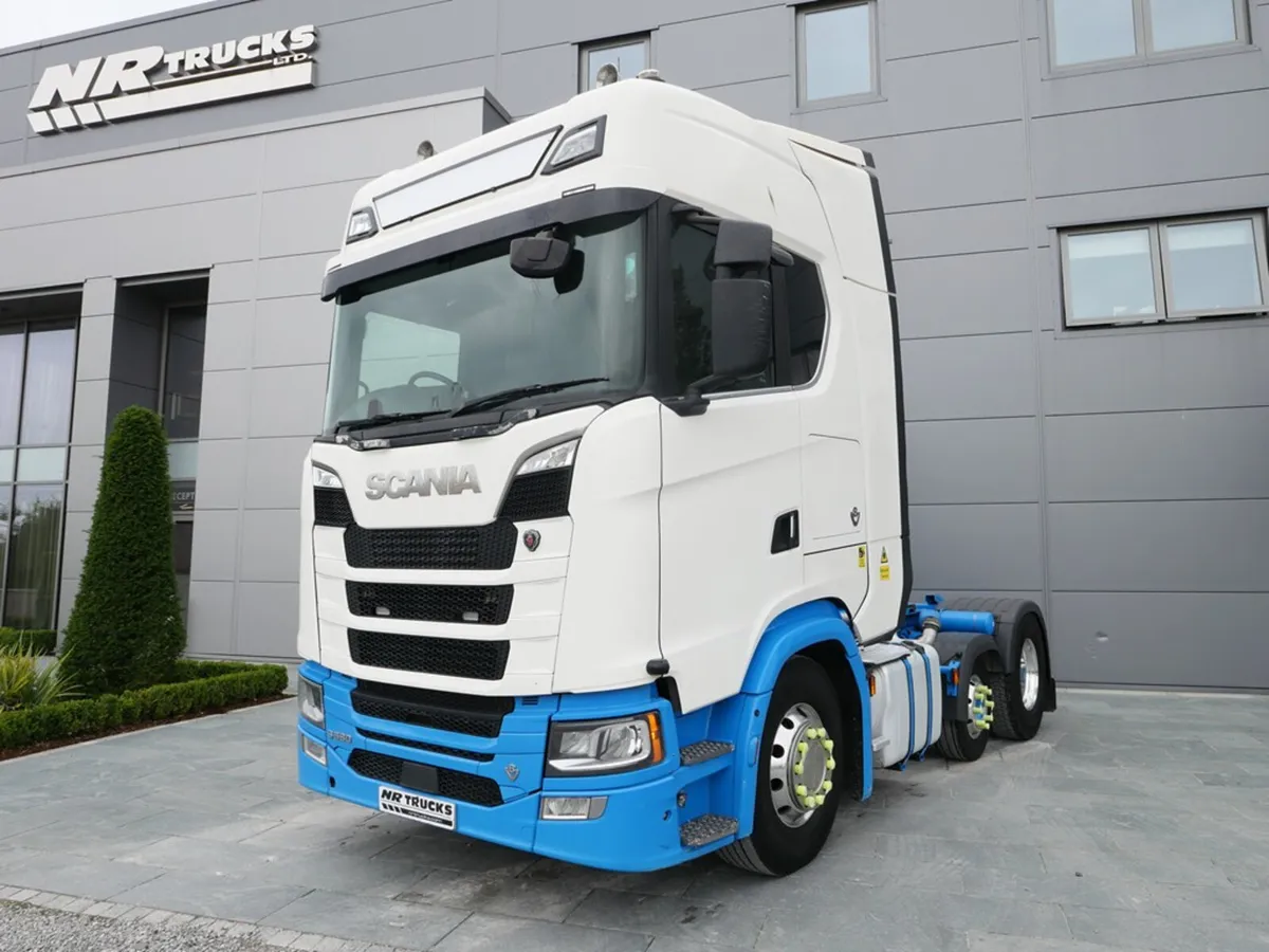 Scania S580 N/G Highline 6x2 Midlift auto gearbox - Image 3