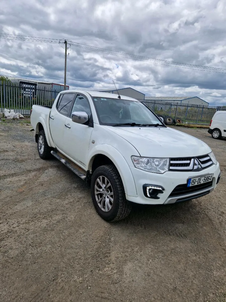 Mitsubishi l200 - Image 1