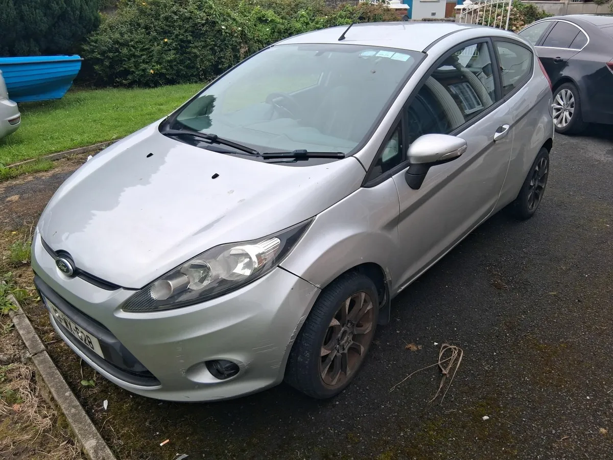 Ford Fiesta 2010 - Image 3
