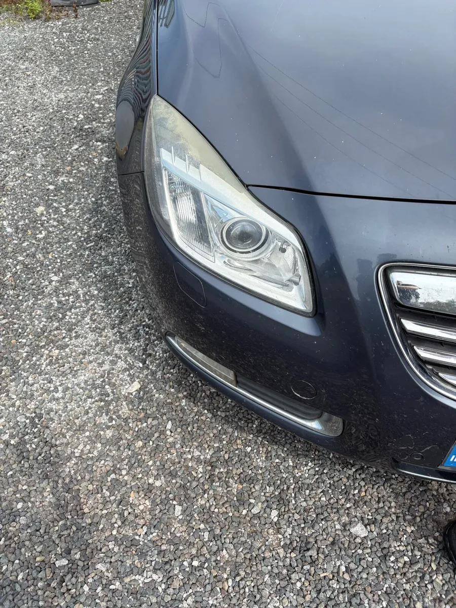 Vauxhall Insignia - Image 2