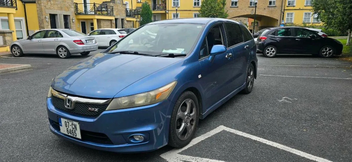 HONDA STREAM 7 SEATS NCT AND TAX - Image 2