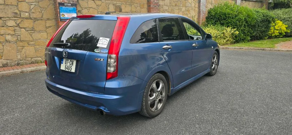 HONDA STREAM 7 SEATS NCT AND TAX - Image 4