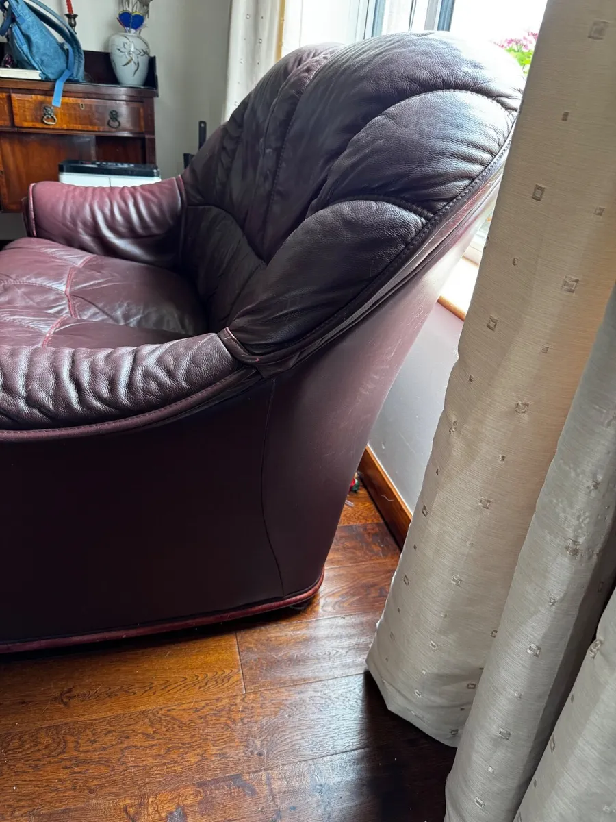 Genuine leather Sofa - Image 3
